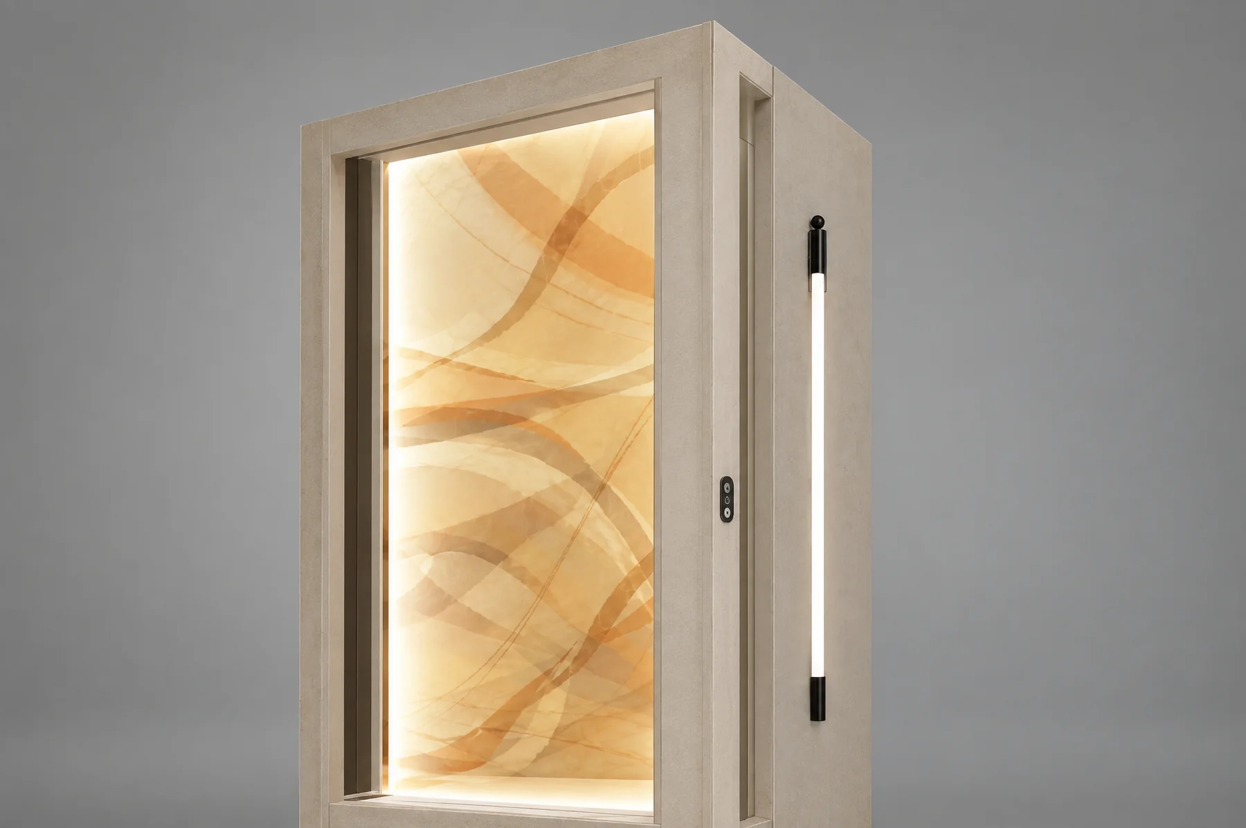 Tampilan studio kabin home lift backpack traction, rangka terangnya terbuka ke panel bermotif batu bercahaya latar dan strip lampu vertikal ramping pada kusen